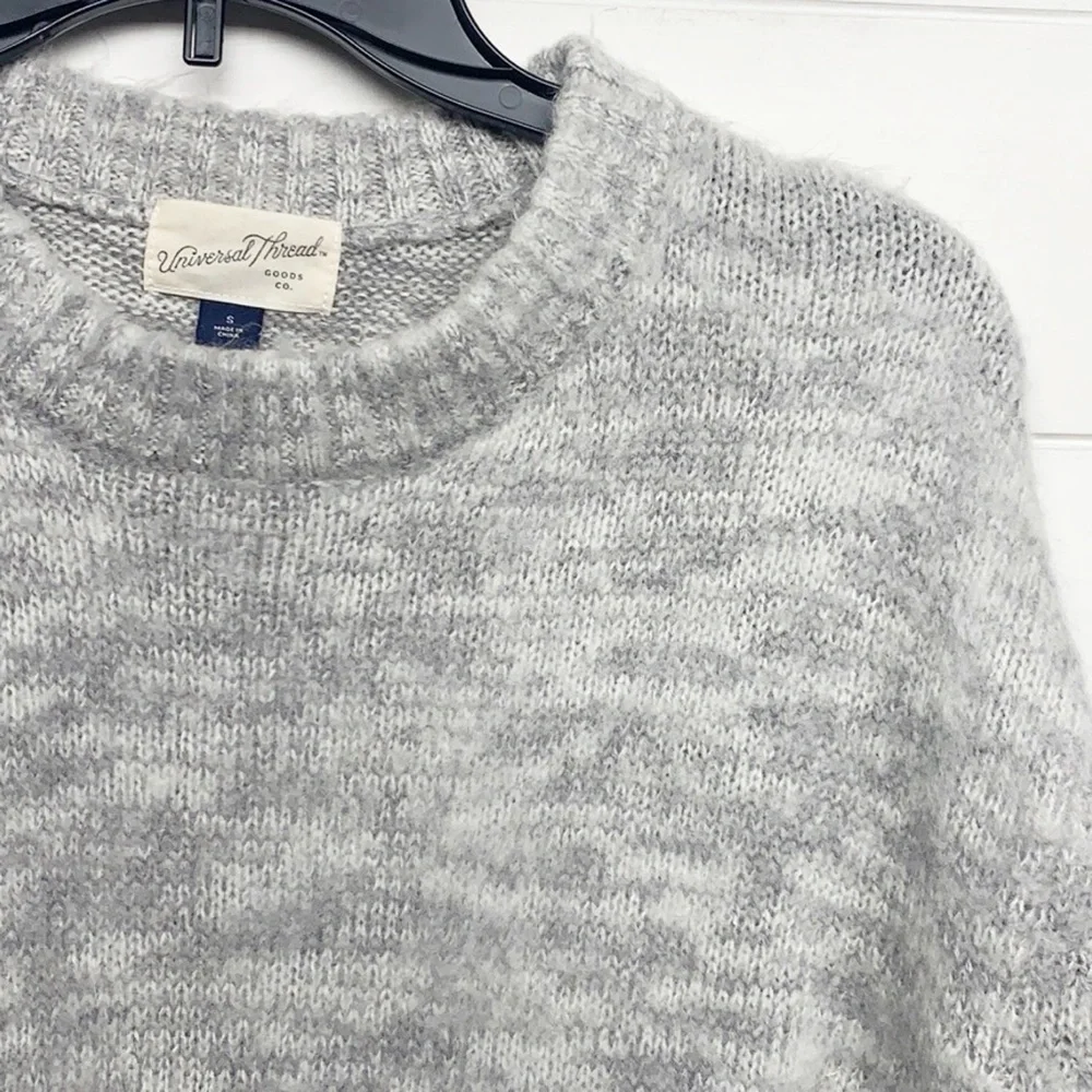 Universal Thread Colorblock Soft Oversized Sweater - Picture 8 of 8